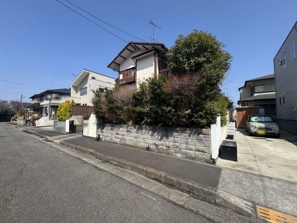 Land for Sale in Hachioji, Tokyo - 184.5 sqm Plot - Thumbnail 3