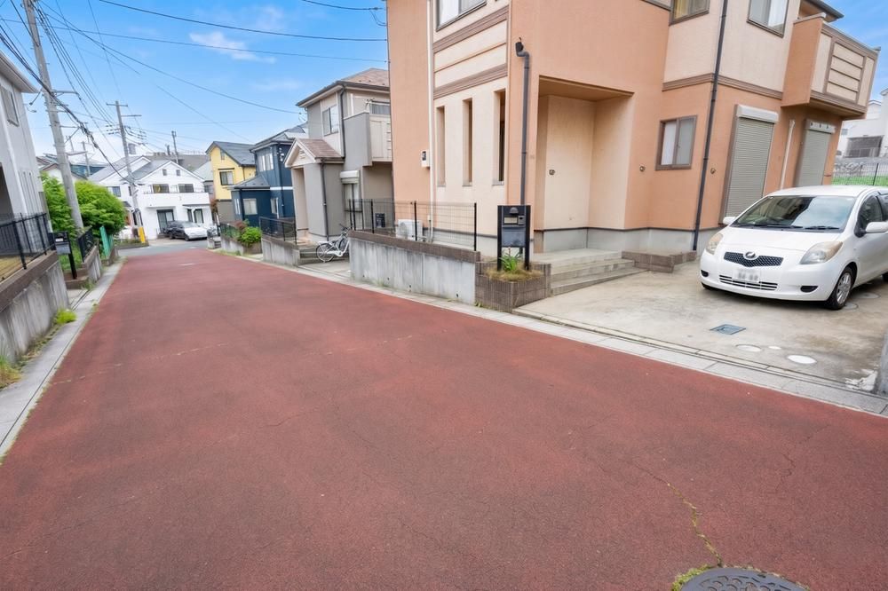 4LDK House for Sale in Funabashi, Chiba - 95.64 sqm - Thumbnail 2
