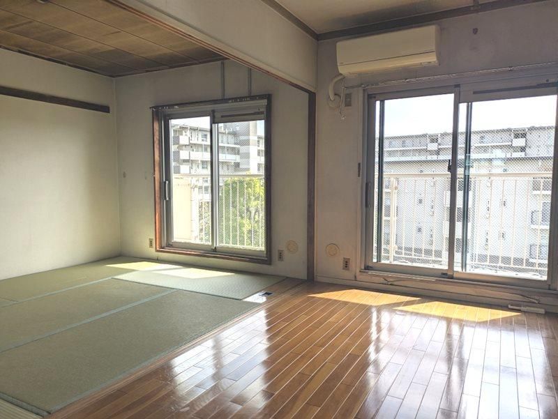 3LDK Apartment for Sale in Tsurugashima, Saitama - 68.62m2 - Thumbnail 3