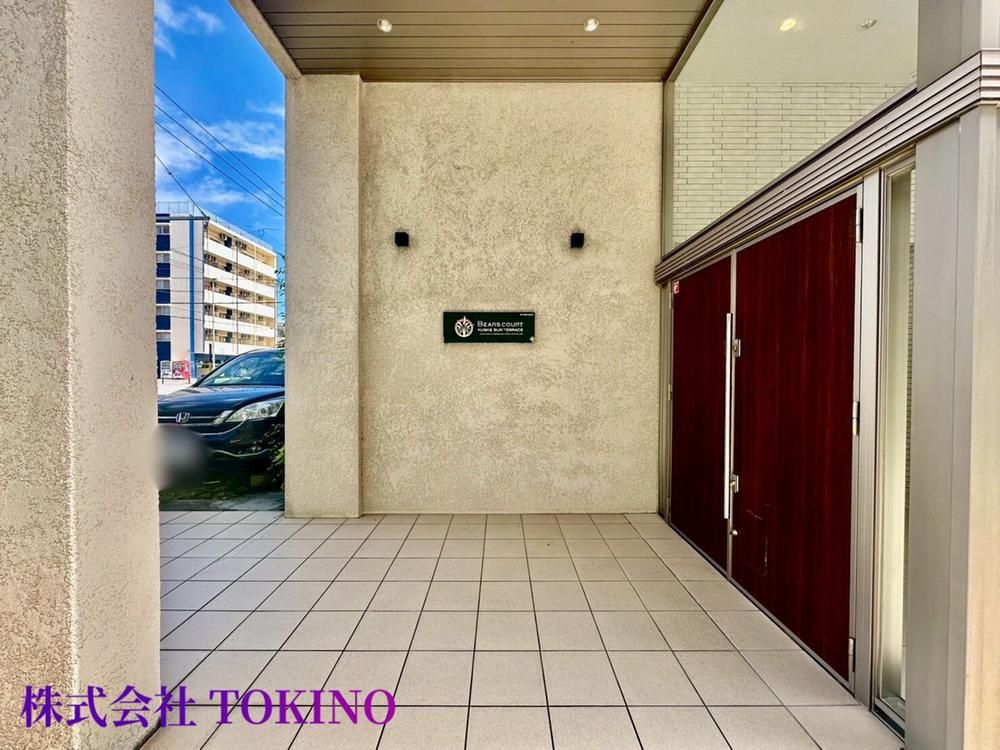 2LDK Apartment for Sale in Chatan, Okinawa - 61.29m2 - Thumbnail 4