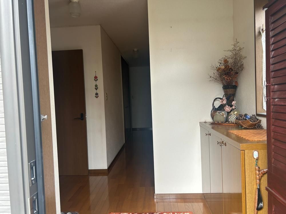 3LDK Single-Story House for Sale in Miyazaki City, Miyazaki Prefecture - Thumbnail 3