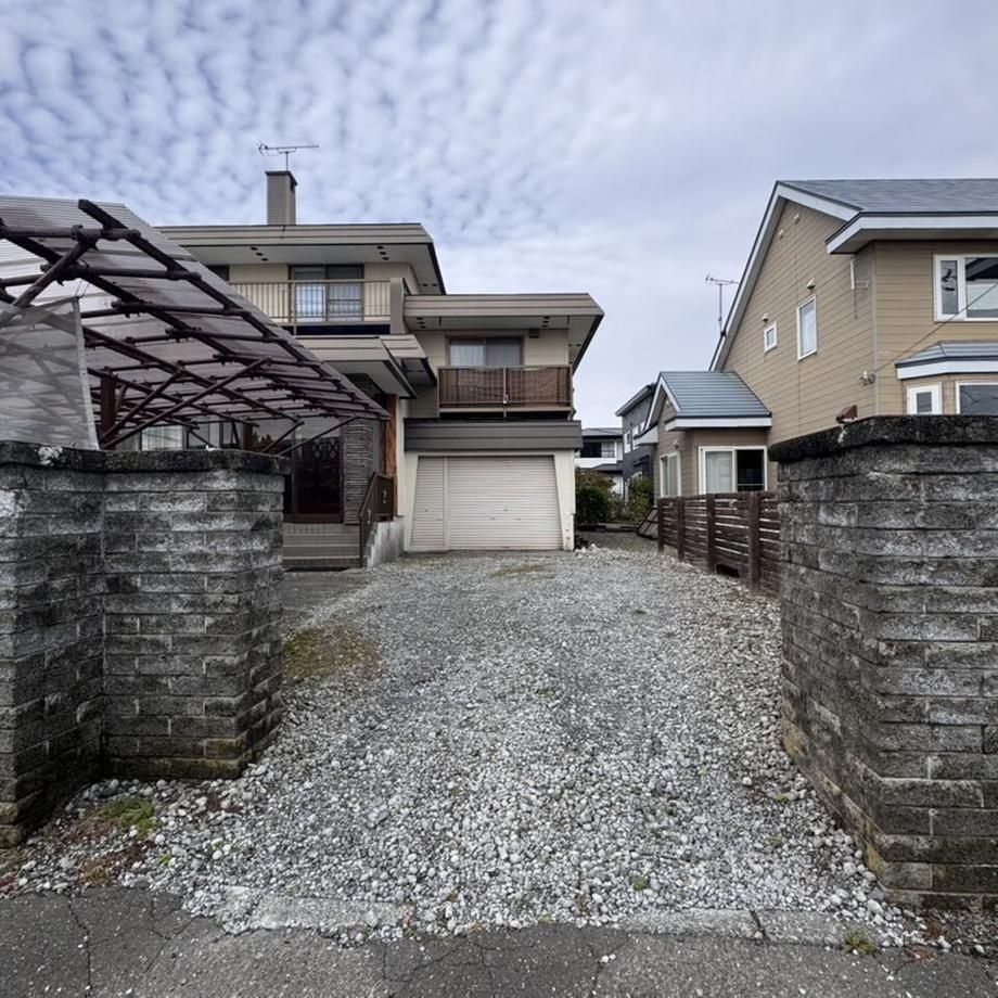 4LDK House for Sale in Tomakomai, Hokkaido - 142sqm - Thumbnail 2