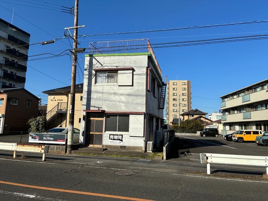Fixer-Upper 4K House for Sale in Minami-Hanagashima, Miyazaki City - Thumbnail 3