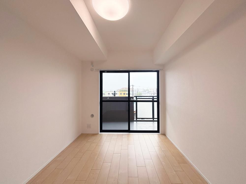 2LDK+S Apartment for Sale in Funabashi, Chiba - 61m2 - Thumbnail 4