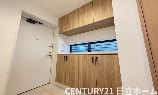 Renovated 3LDK Apartment in Kawasaki Saiwai Ward - Thumbnail 3