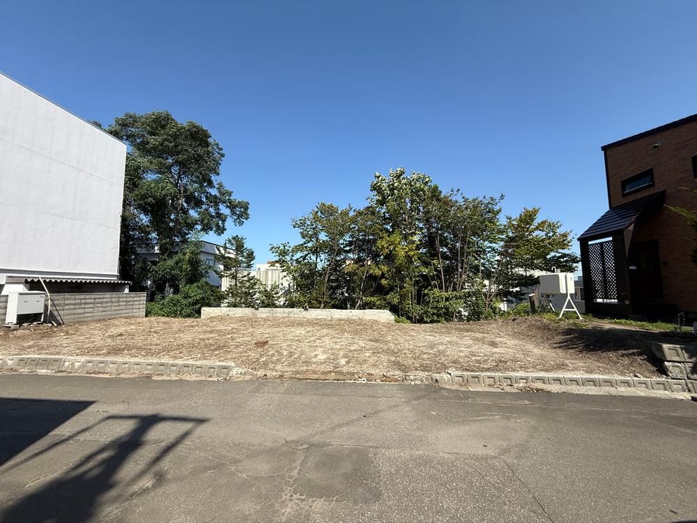 Land for Sale in Kiyota Ward Sapporo 335m2 - Thumbnail 4