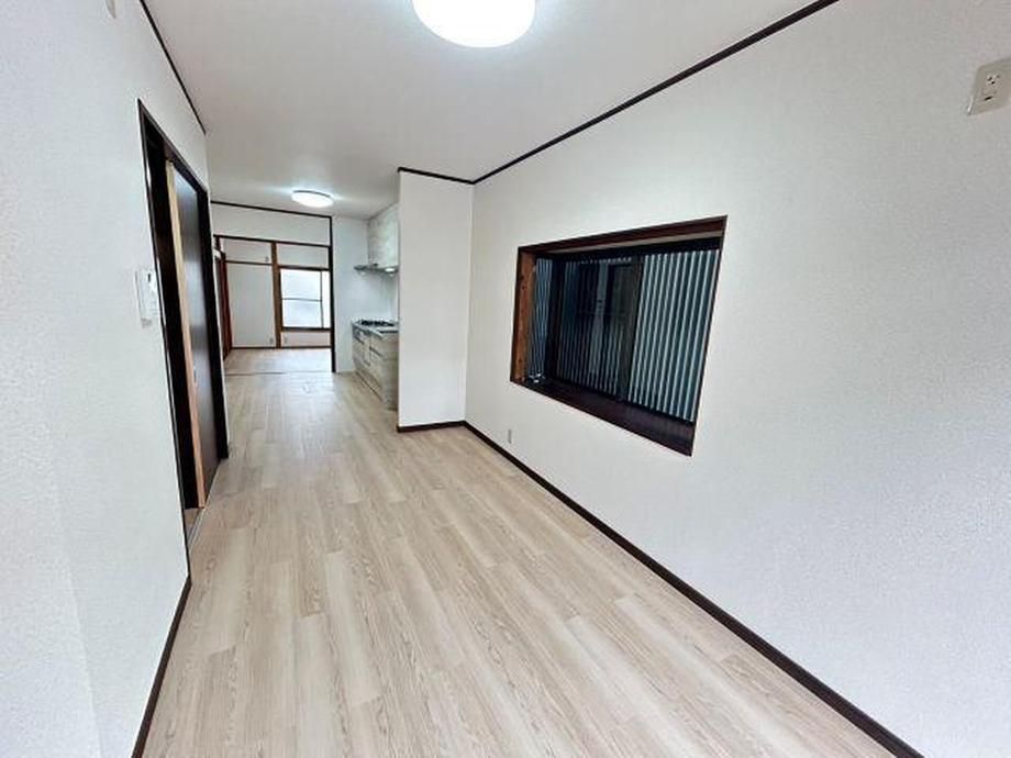 Renovated 3LDK House in Kochi City, 82.52m², 12.99 Million Yen - Thumbnail 2