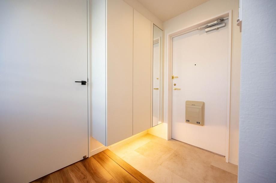 Renovated 3LDK Apartment in Kounan Ward, Yokohama, 68m2 - Thumbnail 2