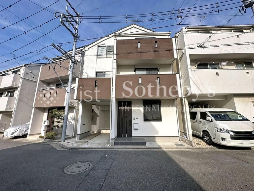 Renovated 3LDK+S House with Garage in Serigaya, Yokohama - Thumbnail 2