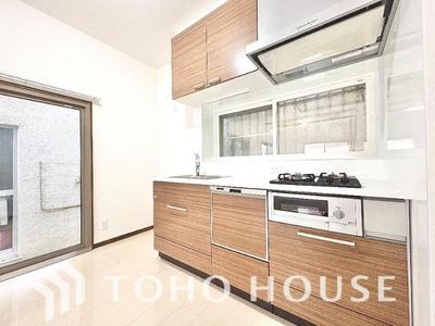 Fully Renovated 2LDK House with Garage in Itabashi, Tokyo — Bathroom, Itabashi, Tokyo
