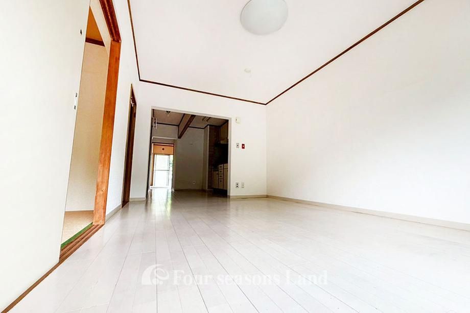 3LDK Apartment for Sale in Kamakura, Kanagawa - 70.83 sqm - Thumbnail 3