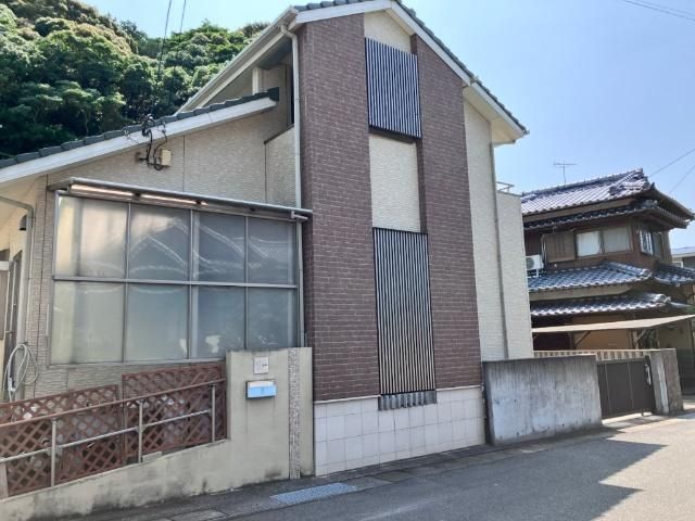 6LDK House for Sale in Nagasaki City, Nagasaki Prefecture - Thumbnail 3