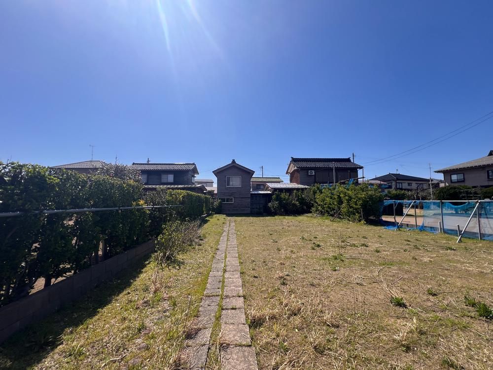 Land for Sale in Joetsu City, Niigata - 700 sqm - Thumbnail 3