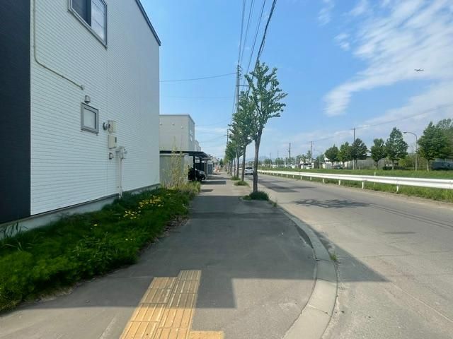 4LDK Detached House for Sale in Higashinaebo, Sapporo - Thumbnail 2