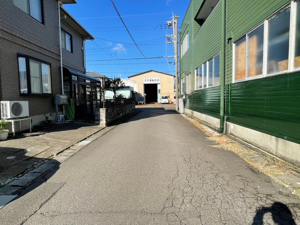 4LDK Detached House for Sale in Magakicho, Fukui - Thumbnail 3