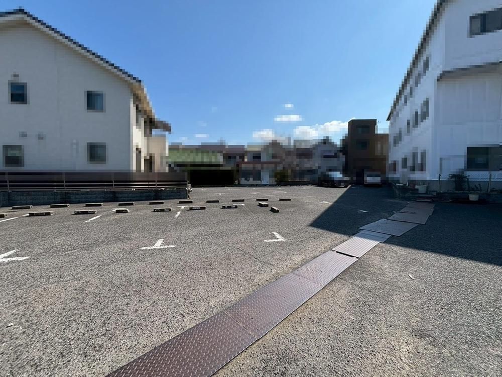 Land for Sale in Sakai, Osaka - 179.74 Tsubo Plot Near Fukai Station - Thumbnail 3