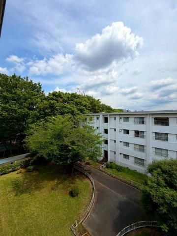 3LDK Apartment for Sale in Fuchu, Tokyo - 67.55m2 - Thumbnail 2