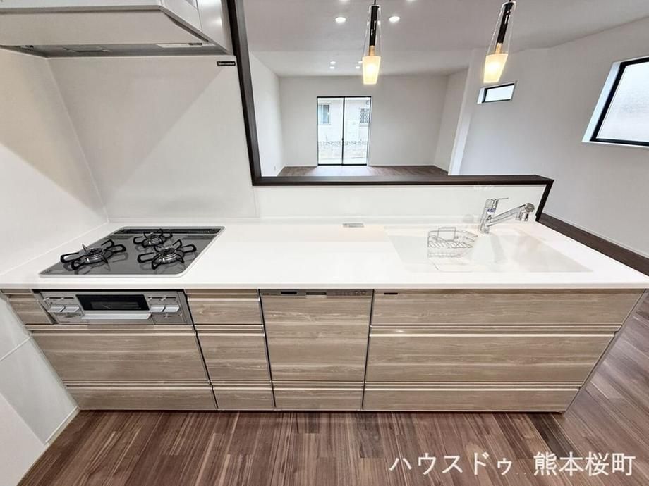Renovated 4LDK Detached House in Higashi-ku, Kumamoto - Thumbnail 3