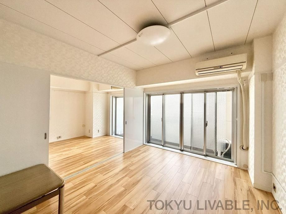 3DK Renovated Apartment Near Minami-Rinkan Station - Thumbnail 3