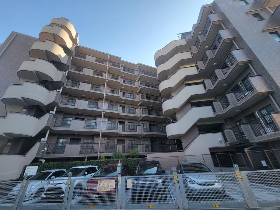 Renovated 3LDK Apartment in Kawasaki, 57.77m2, Near Motosumiyoshi Station - Thumbnail 3