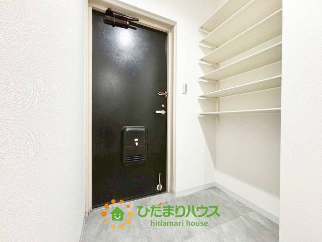 Newly Renovated 3LDK Apartment in Kuki City, Saitama - Thumbnail 3