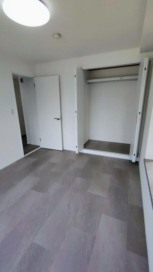 Fully Renovated 4LDK Apartment in Maruyama, Miyazaki City - Thumbnail 3