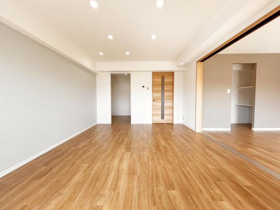 Renovated 3LDK Apartment for Sale in Sapporo Minami Ward - Thumbnail 2