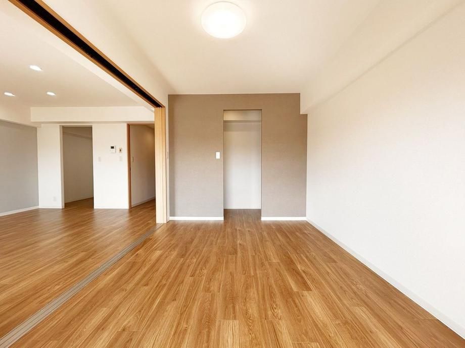 Renovated 3LDK Apartment for Sale in Sapporo Minami Ward - Thumbnail 4