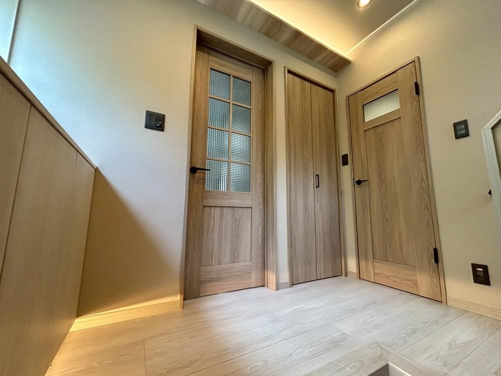 Renovated 3LDK House for Sale in Yokohama Sakae Ward - Image 1