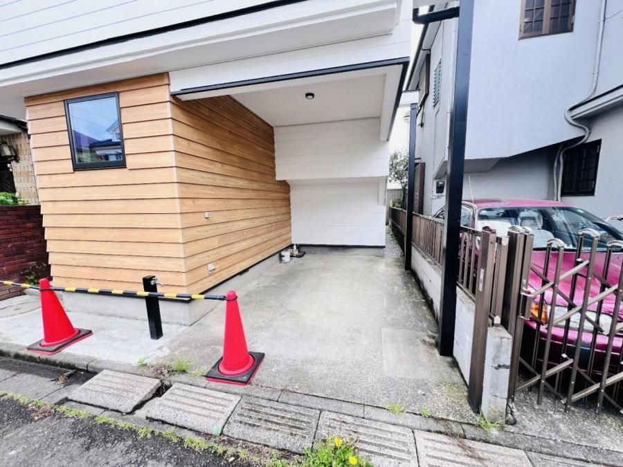 3LDK House for Sale in Hamura, Tokyo Near Ozaku Station - Thumbnail 4