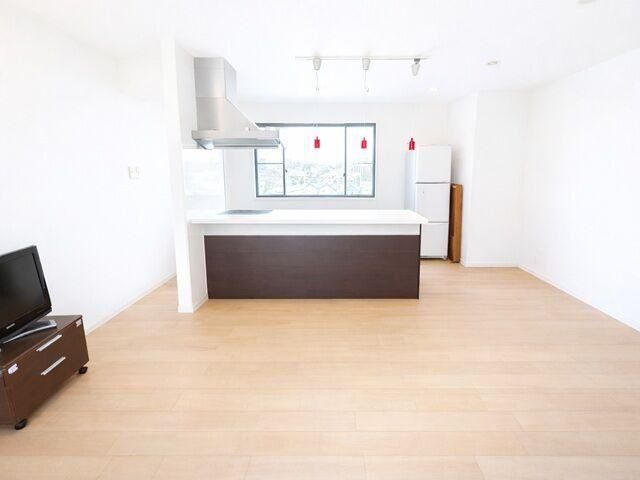 2008-Built 2LDK Detached House for Sale in Ome, Tokyo - Thumbnail 3