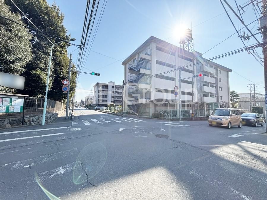 Renovated 2LDK Apartment in Kita-ku, Saitama City - Thumbnail 4