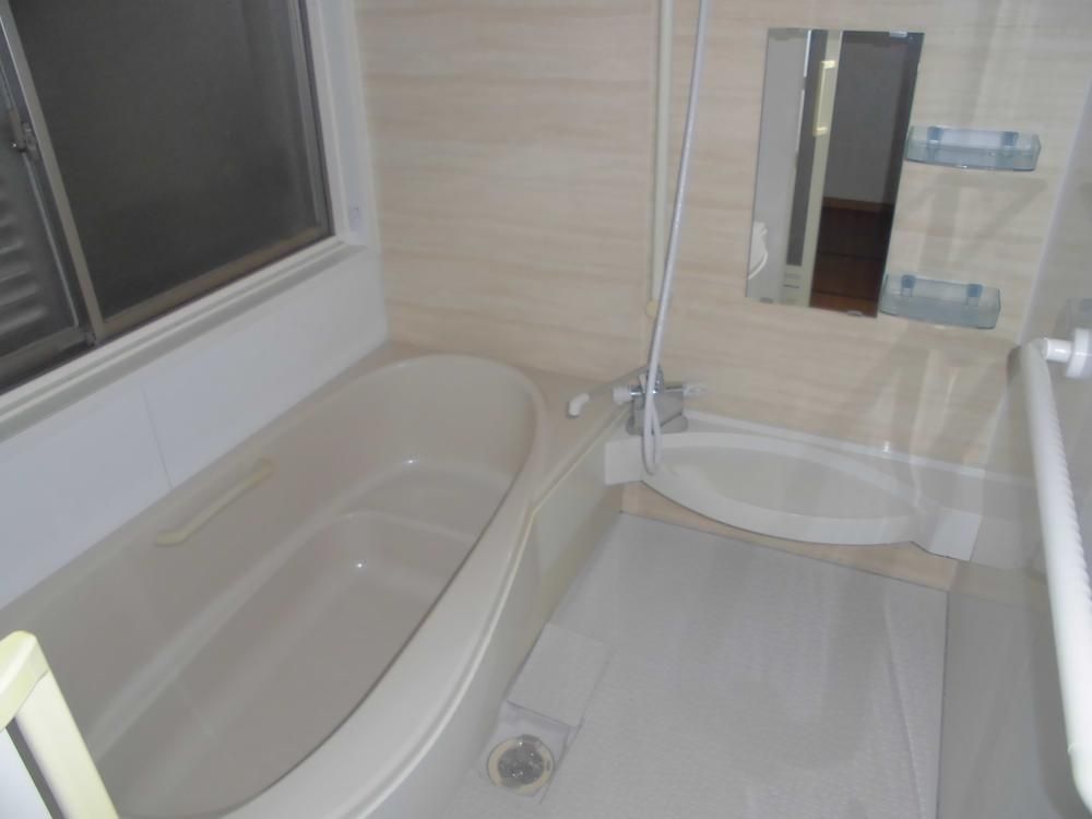 4LDK Single-Story House on Corner Lot in Yamaguchi City - Thumbnail 4
