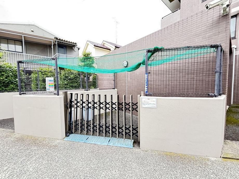 2LDK+S Apartment for Sale in Kawasaki, Kanagawa - 80.43m2 - Thumbnail 2