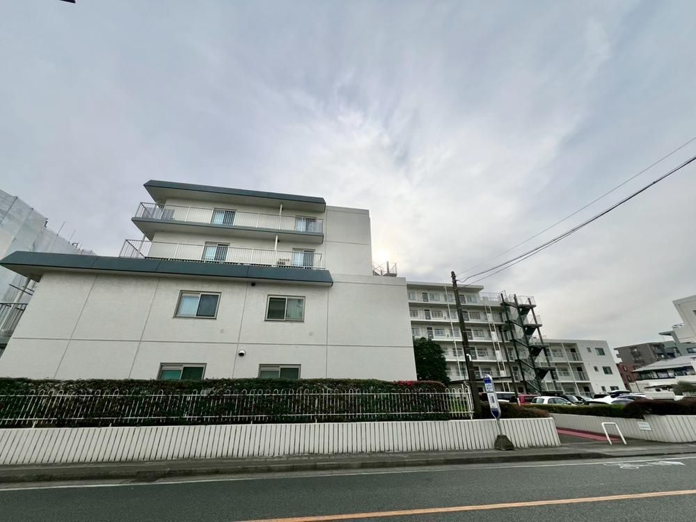 3LDK 75.6m2 Apartment for Sale in Nakahara-ku, Kawasaki - Thumbnail 4