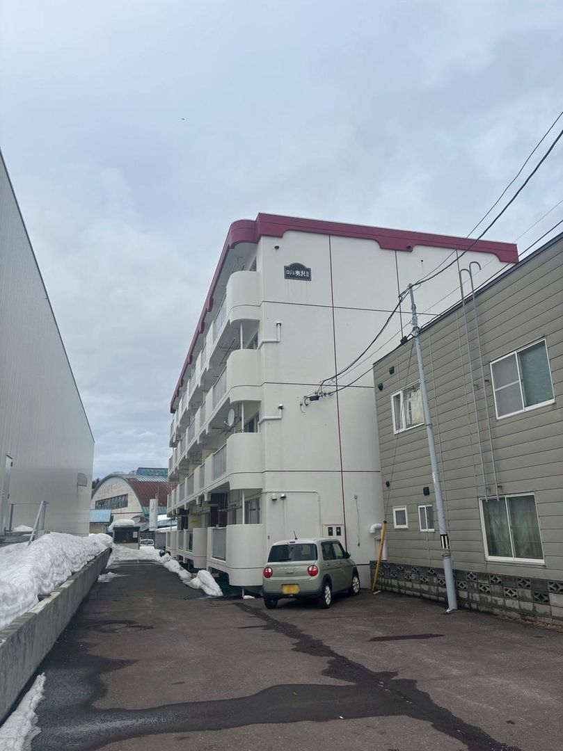 2LDK Apartment for Sale in Otaru, Hokkaido - 56.43m2 - Thumbnail 2