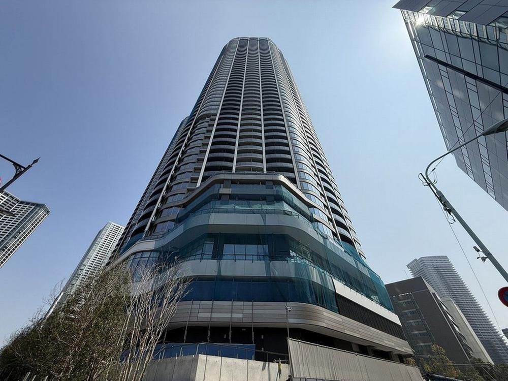 3LDK Apartment for Sale in Chuo, Tokyo - Toyomi Tower - Thumbnail 3