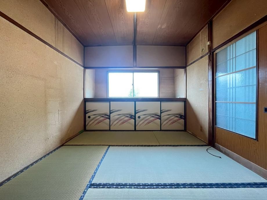 4DK House for Sale in Hannan City, Osaka – 5 Min Walk from Yamanakadani Station - Thumbnail 4