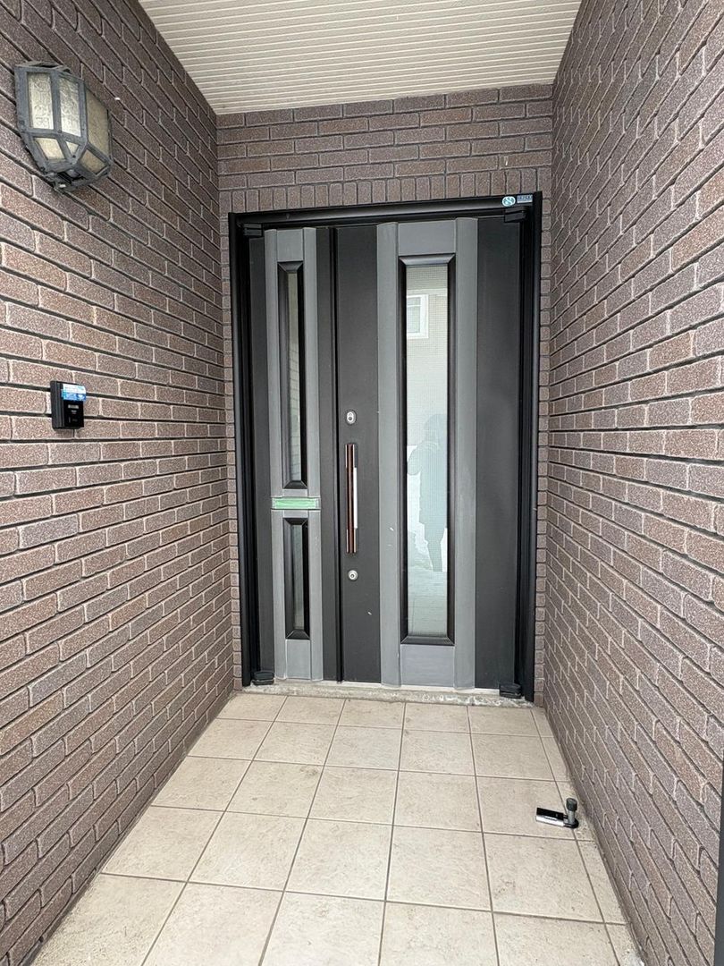 Renovated 3LDK House in Kiyota, Sapporo - 162.75m² Land - Thumbnail 3