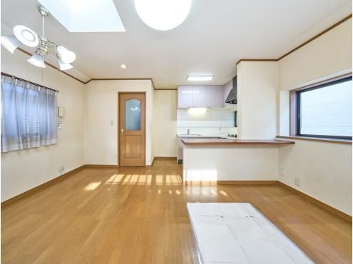 3LDK Detached House in Nakano City, Tokyo - Thumbnail 3