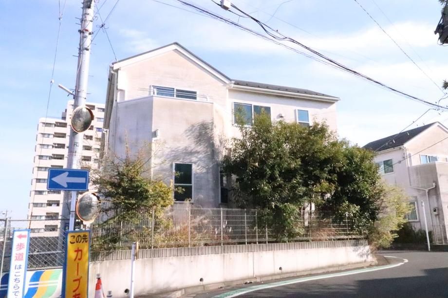 3LDK+S Detached House for Sale in Totsuka-ku, Yokohama - Thumbnail 4