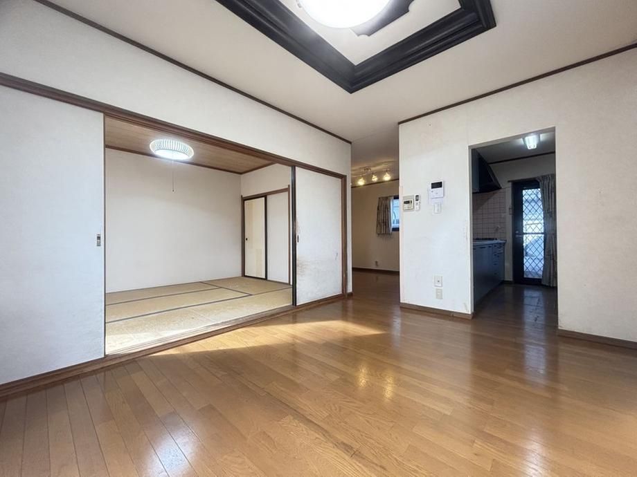 6LDK House for Sale in Aoba-ku, Sendai - 144 sqm on 240 sqm Land - Thumbnail 4