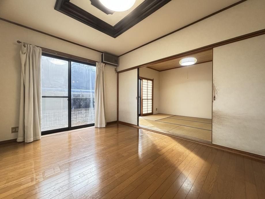 6LDK House for Sale in Aoba-ku, Sendai - 144 sqm on 240 sqm Land - Thumbnail 2