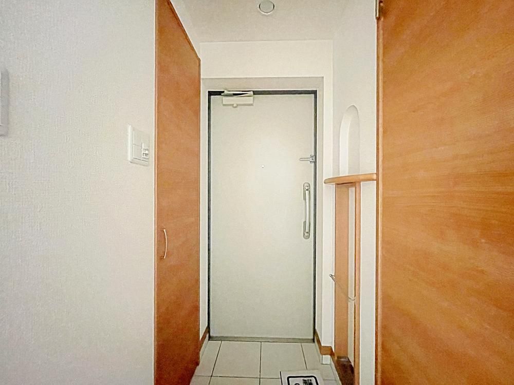 1LDK Apartment for Sale in Sumida, Tokyo - 40.26m² - Thumbnail 4