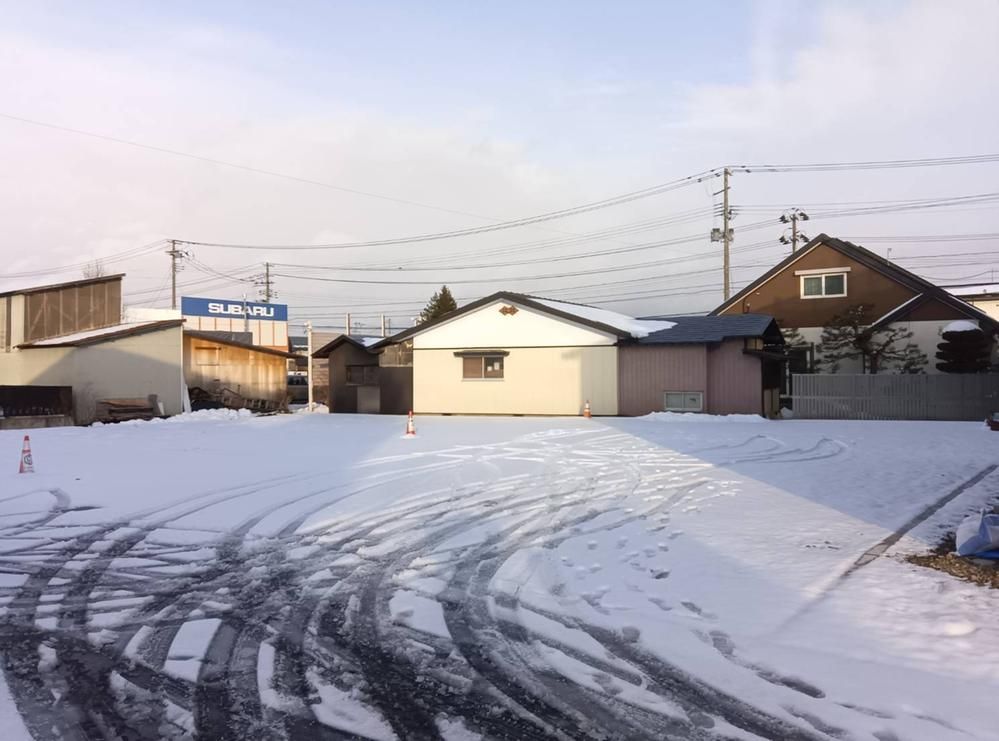 241.45 sqm Land Plot for Sale in Hanamaki, Iwate - 9.99M Yen - Image 1