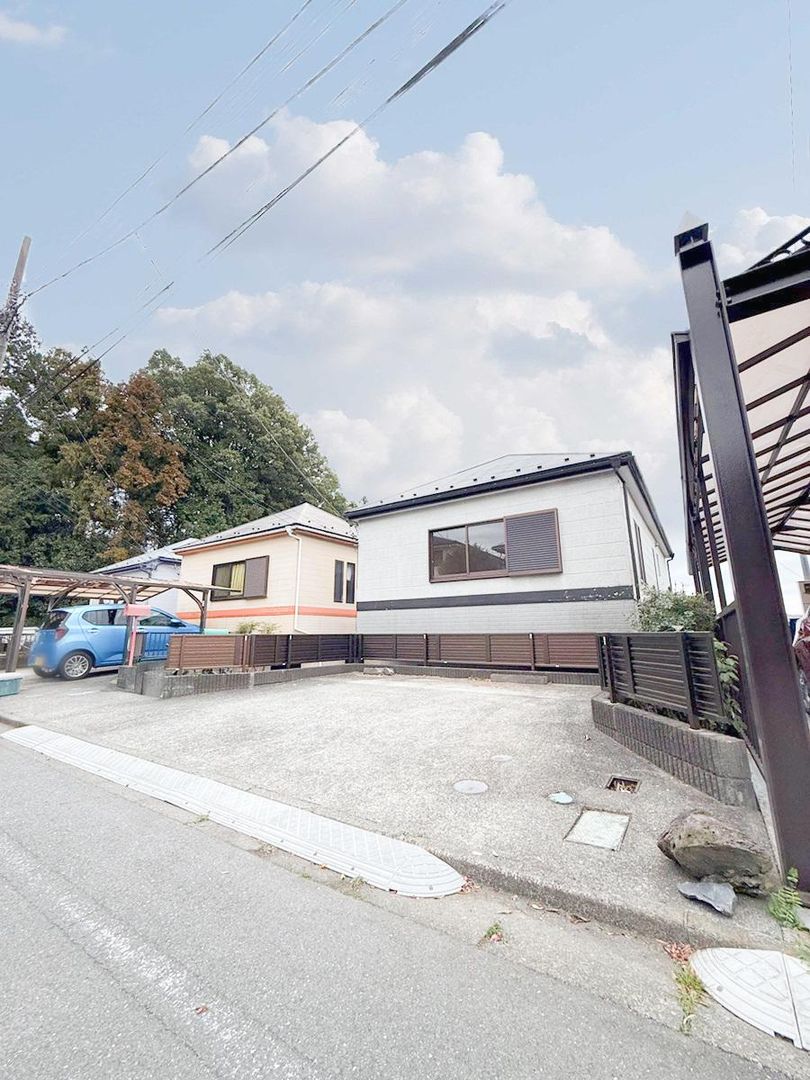 4LDK House for Sale in Hachioji, Tokyo - 62.61 Tsubo Land - Thumbnail 3