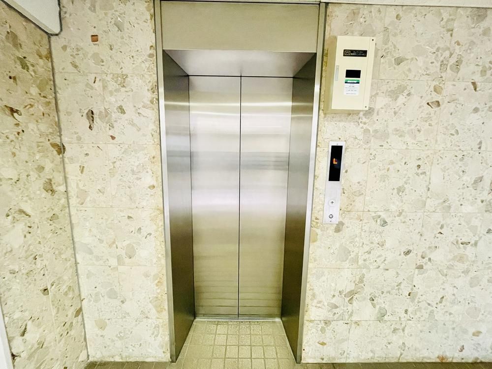2LDK Apartment for Sale Near Mitsukyo Station, Yokohama - Thumbnail 2