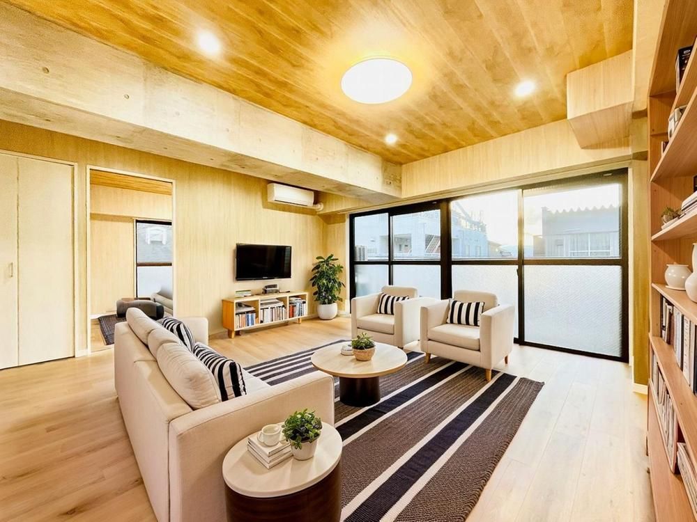 2LDK Apartment for Sale Near Mitsukyo Station, Yokohama - Thumbnail 4