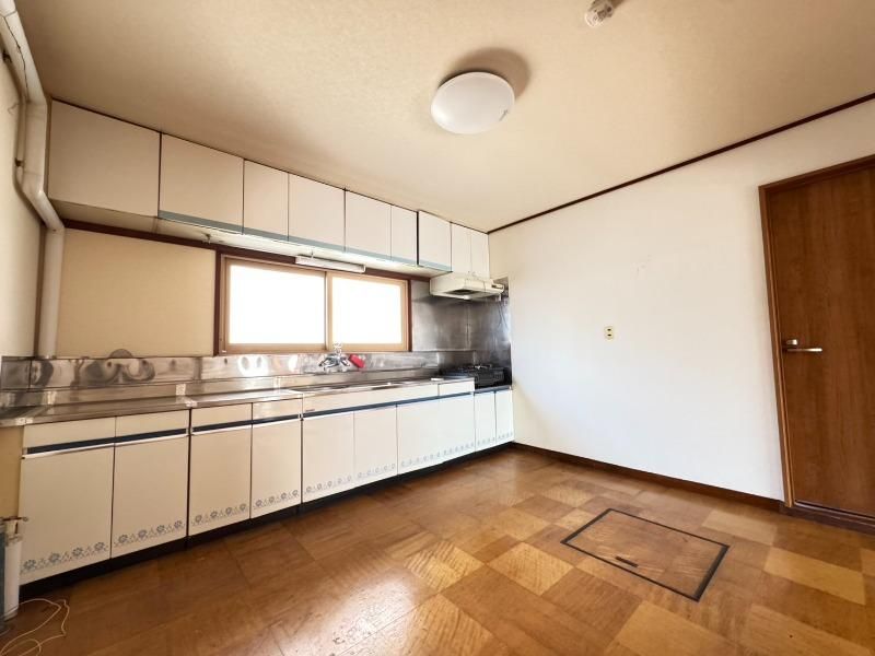 5LDK Family Home for Sale in Motoebetsu, Ebetsu, Hokkaido - Thumbnail 2