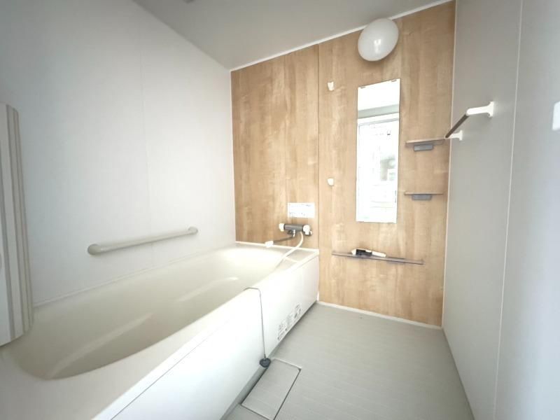 5LDK Family Home for Sale in Motoebetsu, Ebetsu, Hokkaido - Thumbnail 4